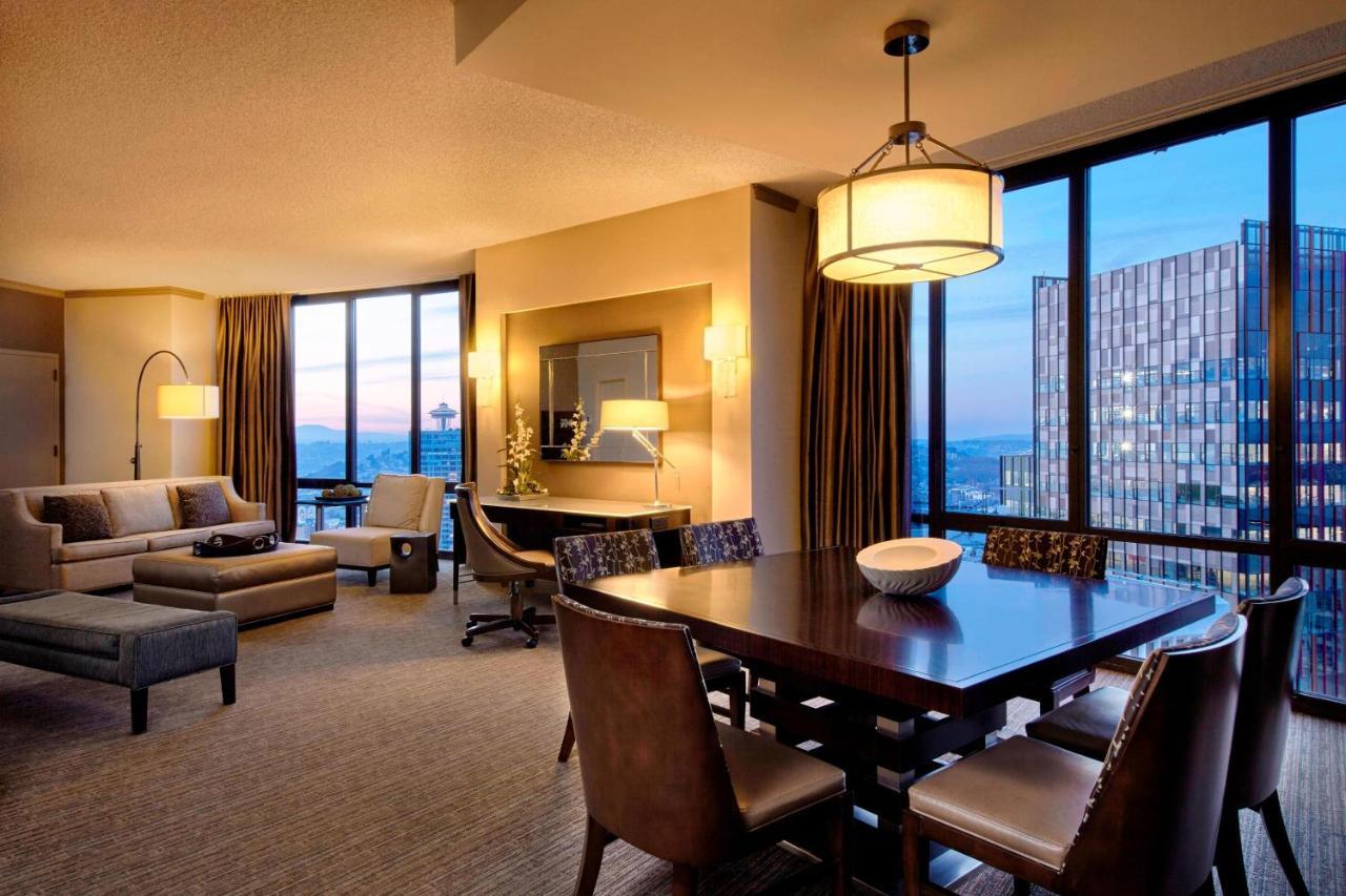 Luxuriöse Suite mit 1 Schlafzimmer, 1 Kingsize-Bett und Meerblick - oberste Etage